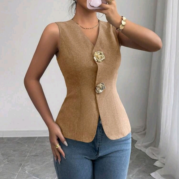 Women's V-Neck Slim Fit Front Gold Rose Button Decor Camisole - Picture 1 of 6